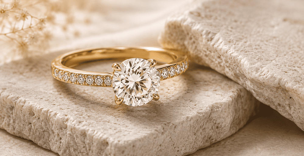 Luxury gold solitaire ring